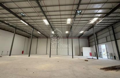 Warehouse - Studio for rent in Al Sajaa Industrial - Al Sajaa - Sharjah