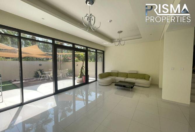 74619434 - Property Main Image