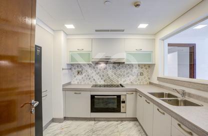Apartment - 2 - 3 for rent in Marina Residences 6 - Marina Residences - Palm Jumeirah - Dubai