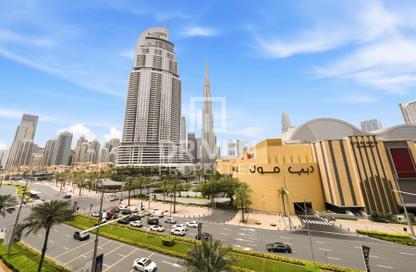 Apartment - 1 Bedroom - 1 Bathroom for rent in Boulevard Point - Downtown Dubai - Dubai