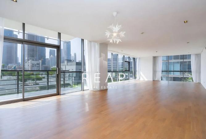 70292613 - Property Image 2