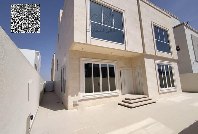 79414228 - Property Image 2