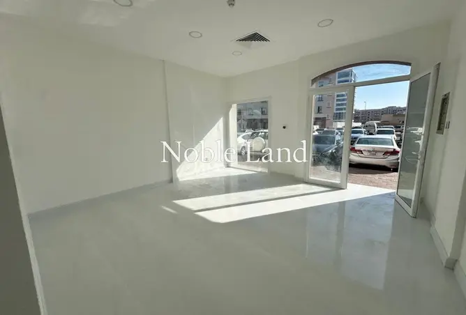 100387708 - Property Image 2