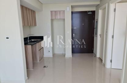 Apartment - 1 - 1 for rent in Golf Vita A - Golf Vita - Damac Hills - Dubai