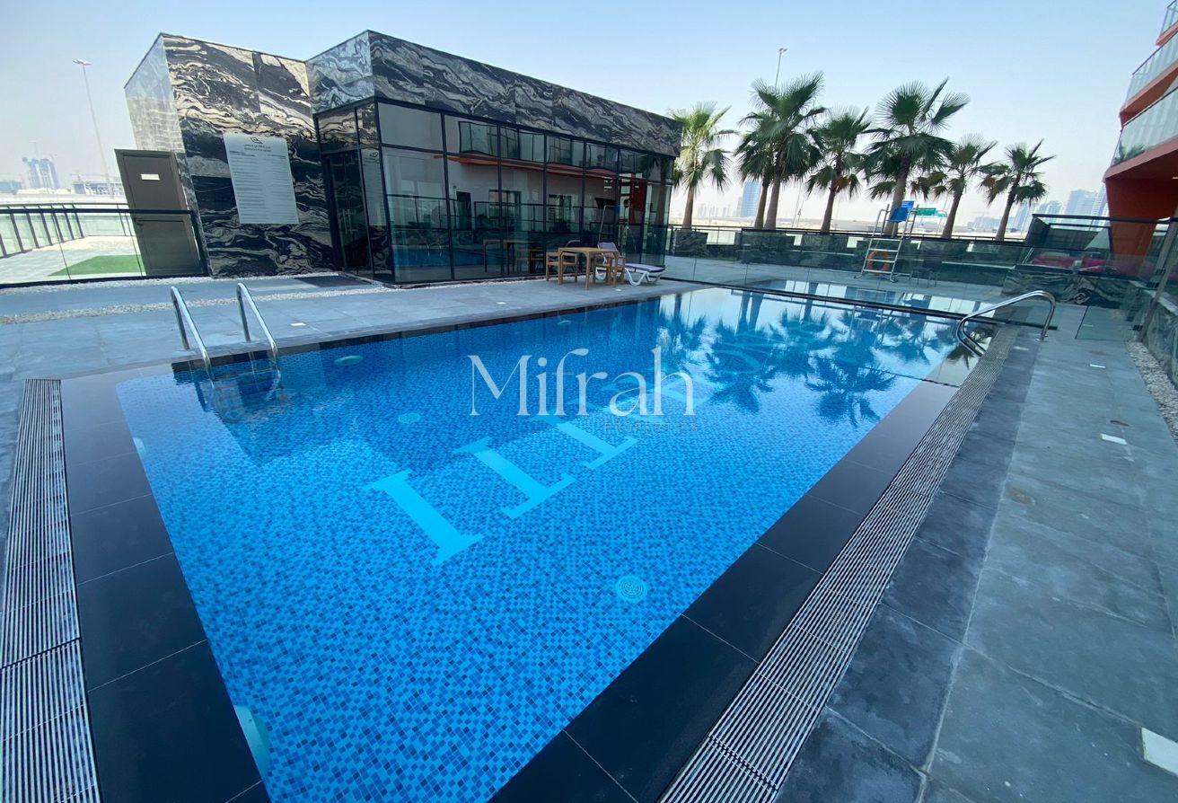 Spacious Balcony | Unfurnished | Prime Location photo 9