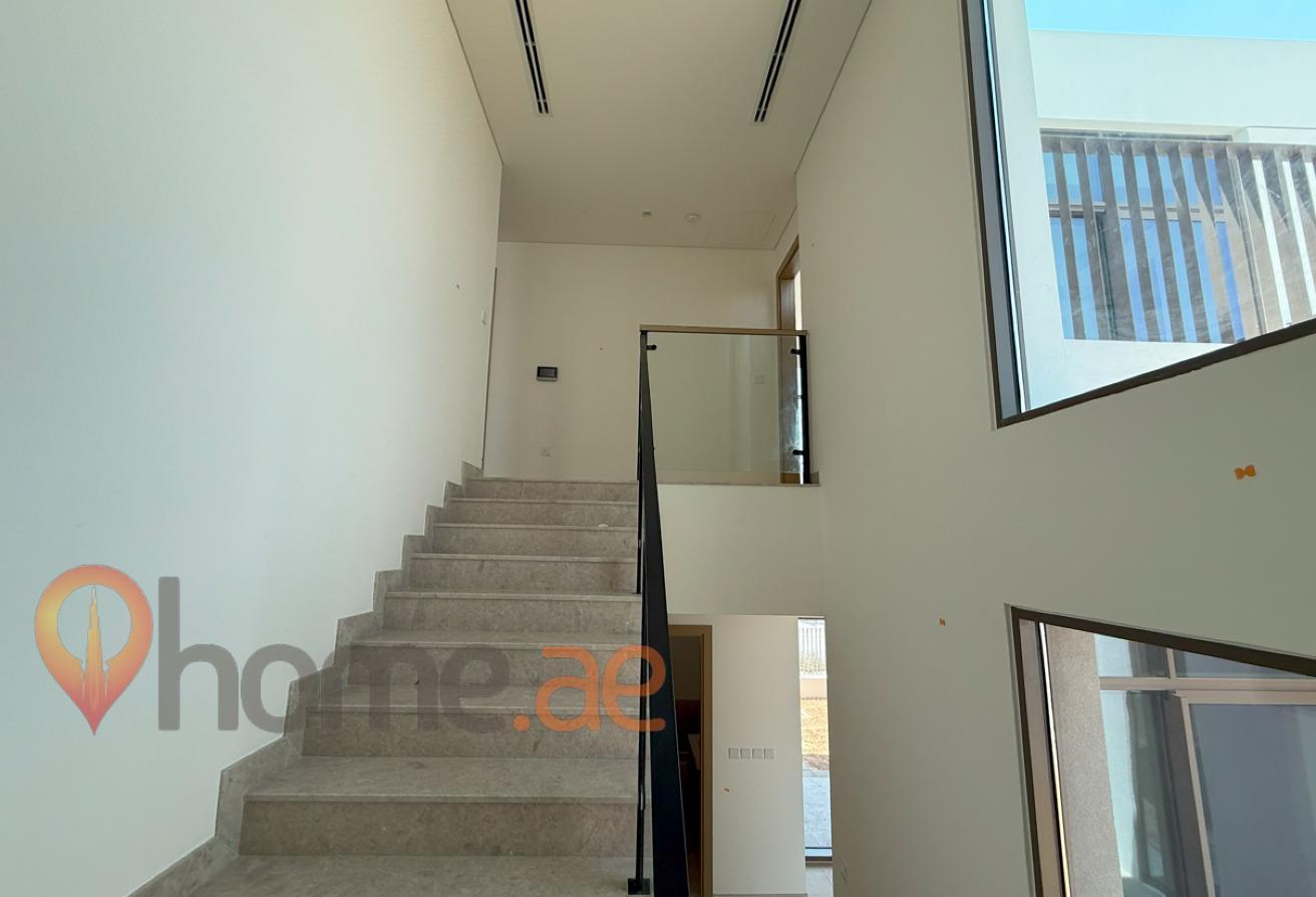 Maid + Study | Standalone | Near Park | Brand New photo 24