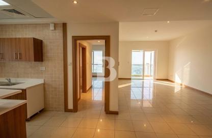 Apartment - 2 Bedrooms - 3 Bathrooms for rent in Sulafa Tower - Dubai Marina - Dubai