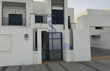 فيلا - 4 غرف نوم - 6 حمامات للايجار في في الريمان - الشامخة - أبوظبي