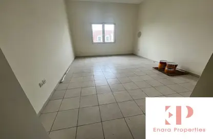 Apartment - Studio - 1 Bathroom for rent in Building 102 - Mediterranean Cluster - Discovery Gardens - Dubai