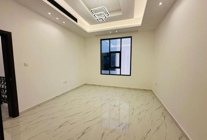 135151016 - Property Image 2