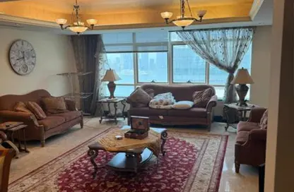 Apartment - 3 Bedrooms - 4 Bathrooms for sale in Al Majaz 1 - Al Majaz - Sharjah
