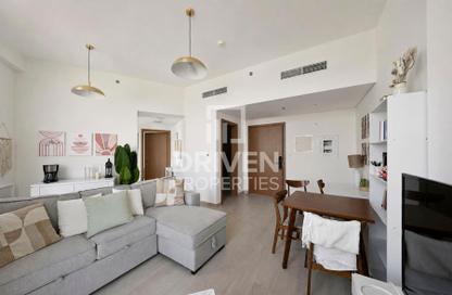 Apartment - 1 - 2 for sale in Fawad Azizi Residence - Dubai Healthcare City 2 - Al Jaddaf - Dubai Apartment - 1 - 2 for sale in Fawad Azizi Residence - Dubai Healthcare City 2 - Al Jaddaf - Dubai