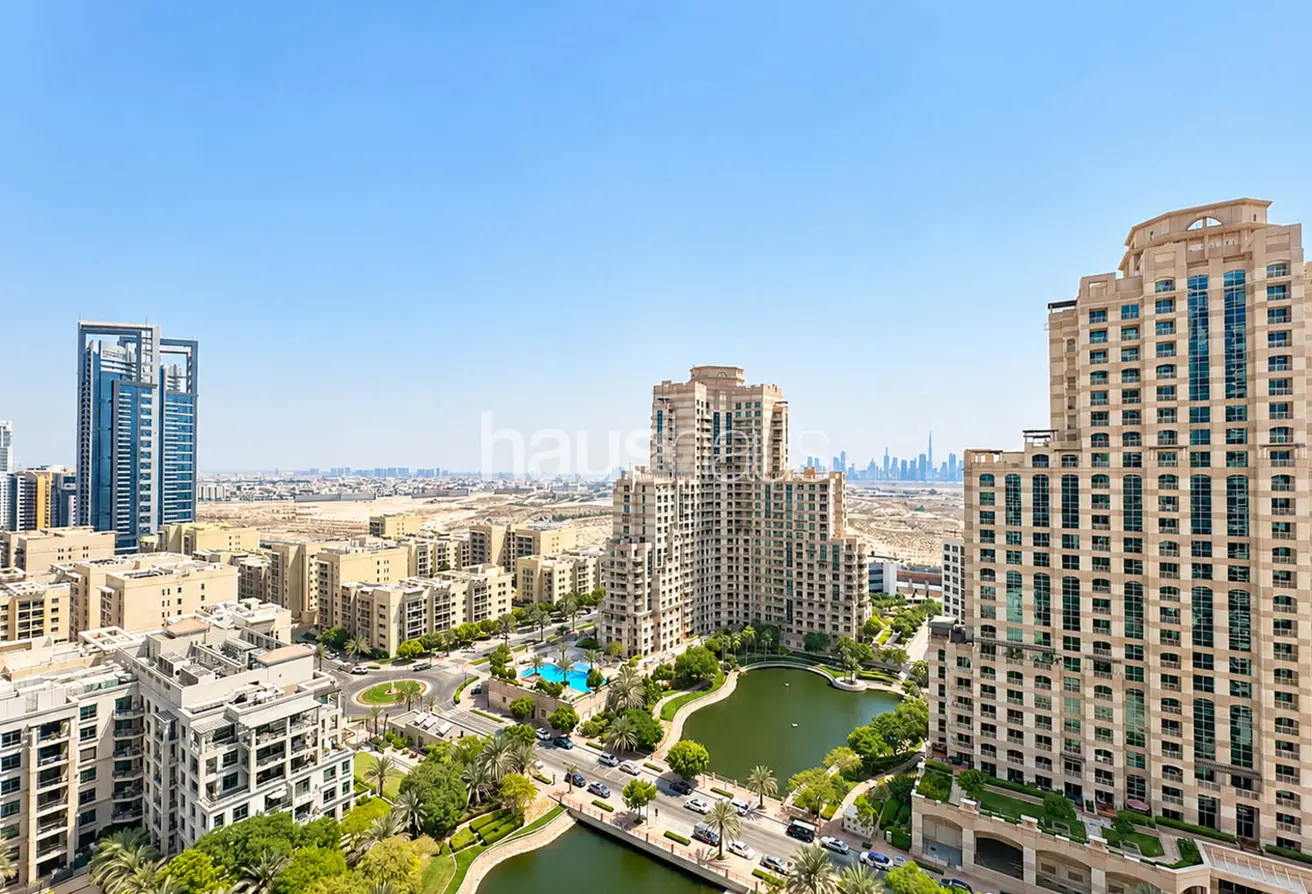 131998087 - Property Main Image