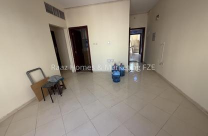 Apartment - 1 - 1 for rent in Al Nabaa Building - Al Naba'ah - Al Sharq - Sharjah Apartment - 1 - 1 for rent in Al Nabaa Building - Al Naba'ah - Al Sharq - Sharjah