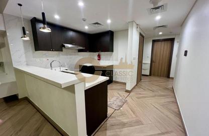 Apartment - 2 Bedrooms - 3 Bathrooms for rent in 1 Residences - 1 - 1 Residences - Al Kifaf - Bur Dubai - Dubai