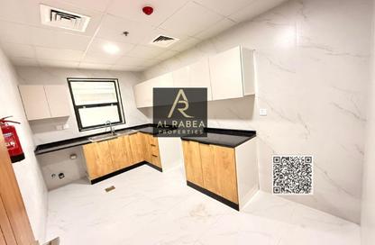 Apartment - 3 Bedrooms - 3 Bathrooms for rent in Gulfa Towers - Al Rashidiya 1 - Al Rashidiya - Ajman