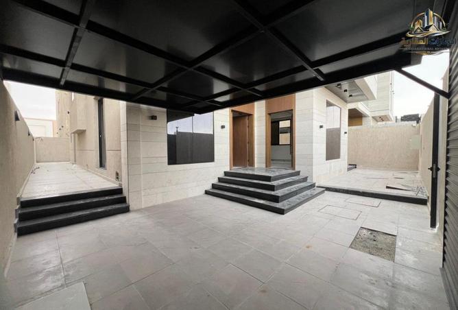 78588923 - Property Image 2