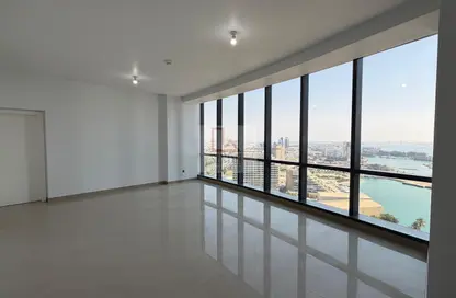 شقة - 2 غرف نوم - 3 حمامات للايجار في 4 برج الاتحاد - أبراج الاتحاد - شارع الكورنيش - أبوظبي