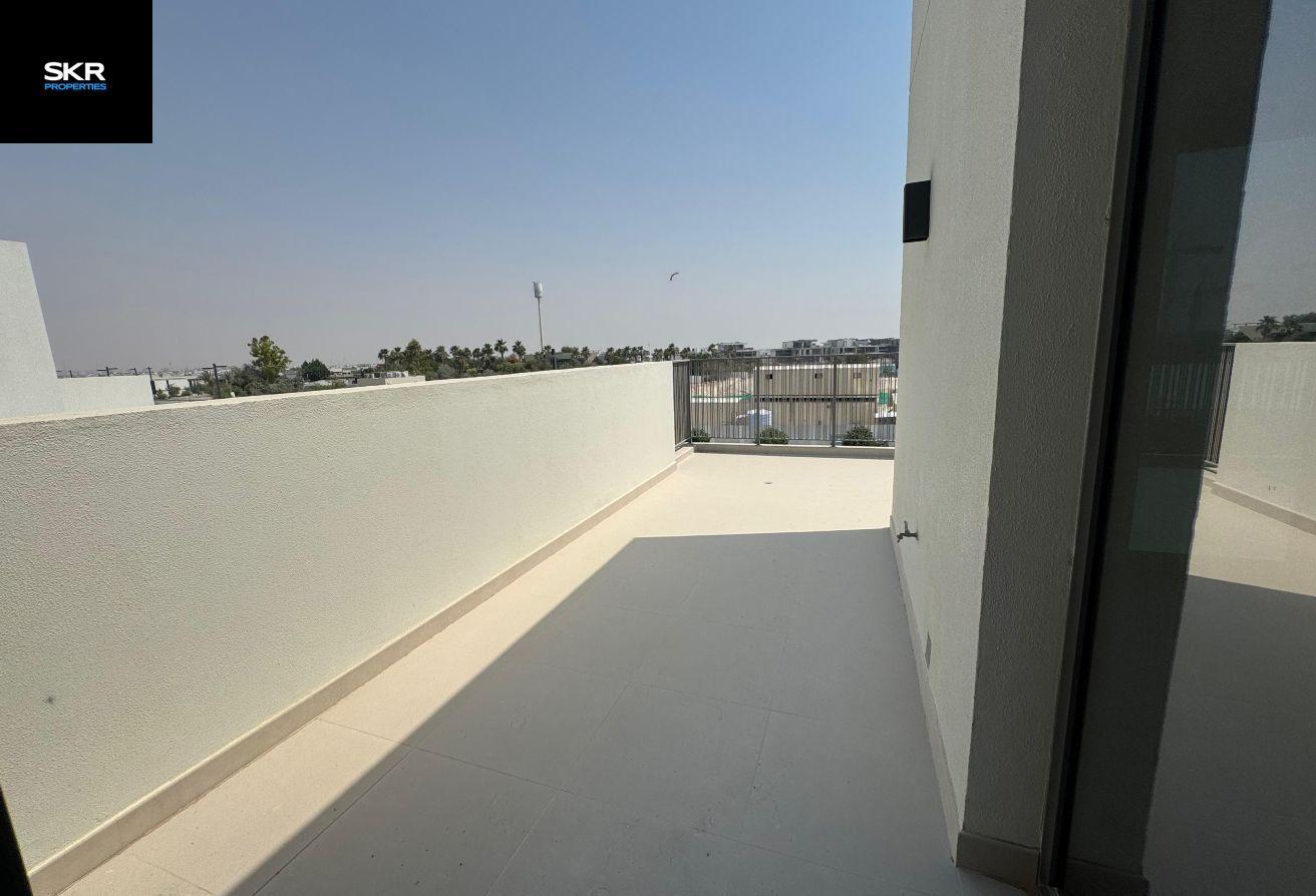 Landscaped | Ready to Move-in | Single Row photo 9