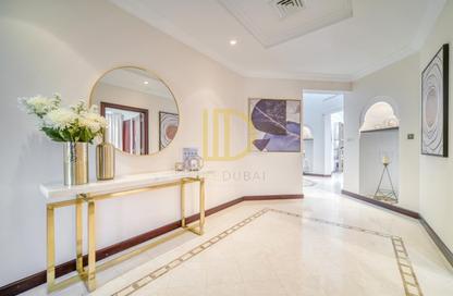 Villa - 5 Bedrooms - 6 Bathrooms for rent in Garden Homes Frond C - Garden Homes - Palm Jumeirah - Dubai