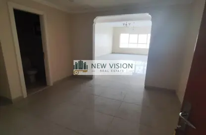 شقة - 3 غرف نوم - 2 حمامات للايجار في برج الشارقة 555 - كورنيش الخان - الخان - الشارقة شقة - 3 غرف نوم - 2 حمامات للايجار في برج الشارقة 555 - كورنيش الخان - الخان - الشارقة