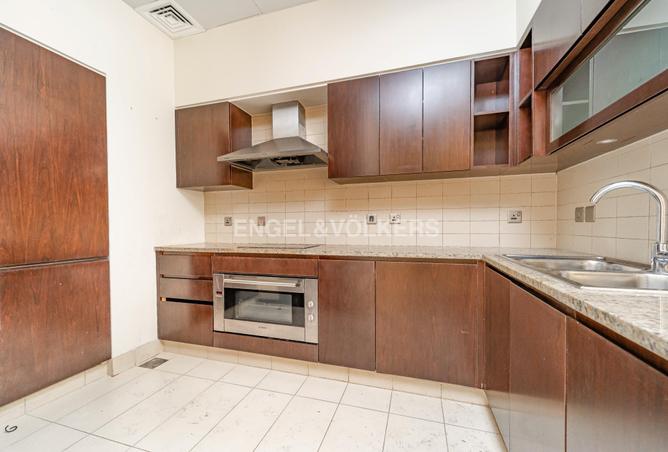 74620589 - Property Image 2