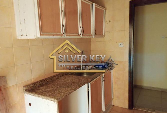 73837715 - Property Image 2