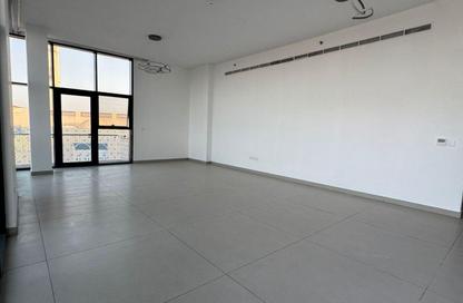 Apartment - 3 Bedrooms - 5 Bathrooms for rent in Al Mirgab - Al Heerah - Sharjah Apartment - 3 Bedrooms - 5 Bathrooms for rent in Al Mirgab - Al Heerah - Sharjah