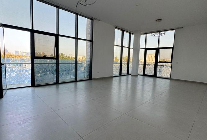 92282187 - Property Main Image