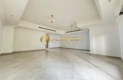 Villa - 4 - 6 for rent in Garden Lane Villas - District 15 - Jumeirah Village Circle - Dubai