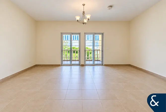 165040900 - Property Image 3