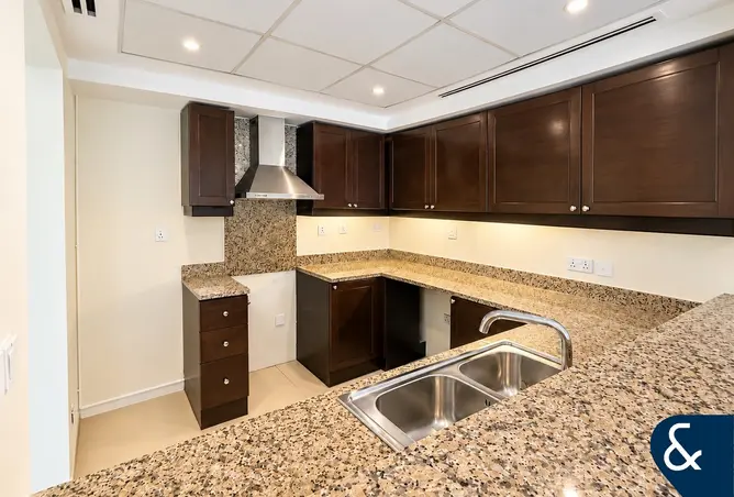 165040900 - Property Image 2