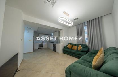 Apartment - 2 Bedrooms - 2 Bathrooms for rent in Weston Court 1 - Weston Court - Motor City - Dubai
