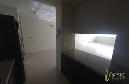 Apartment - 2 Bedrooms - 3 Bathrooms for rent in Park Place Tower - Sheikh Zayed Road - Dubai