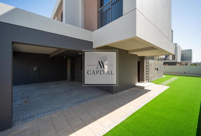 81113121 - Property Image 3