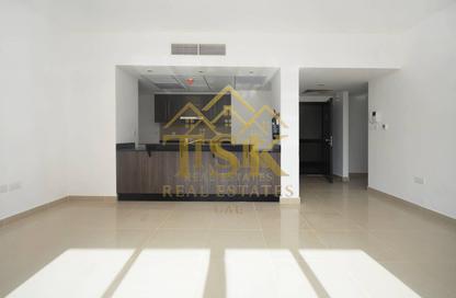 Apartment - 3 - 4 for sale in Tower 1 - Al Reef Downtown - Al Reef - Abu Dhabi