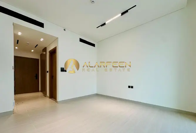 156915352 - Property Image 2