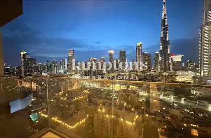 Apartment - 2 Bedrooms - 2 Bathrooms for rent in Burj Royale - Downtown Dubai - Dubai