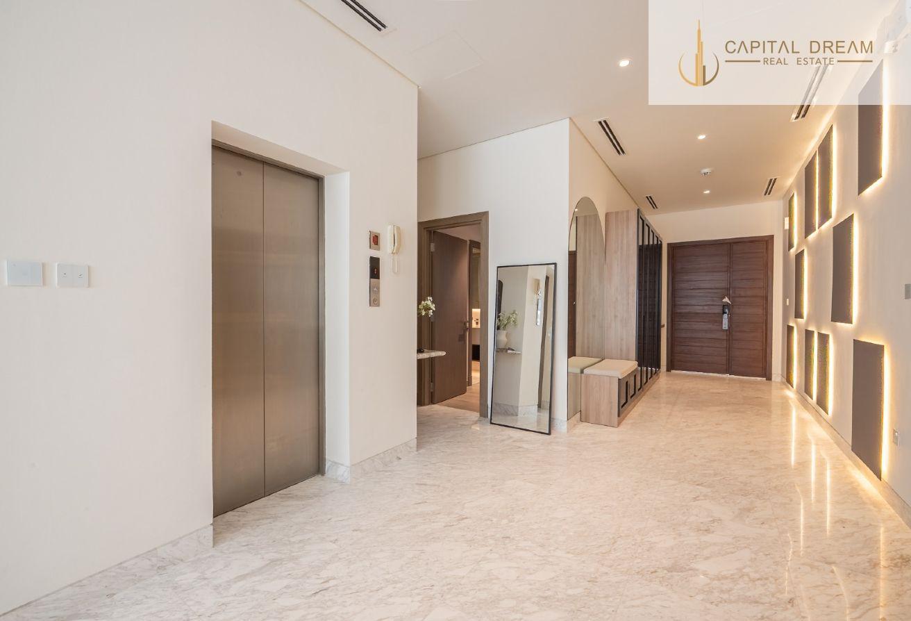 FULLY UPGRADED | BRAND NEW | SKYLINE VIEW photo 10