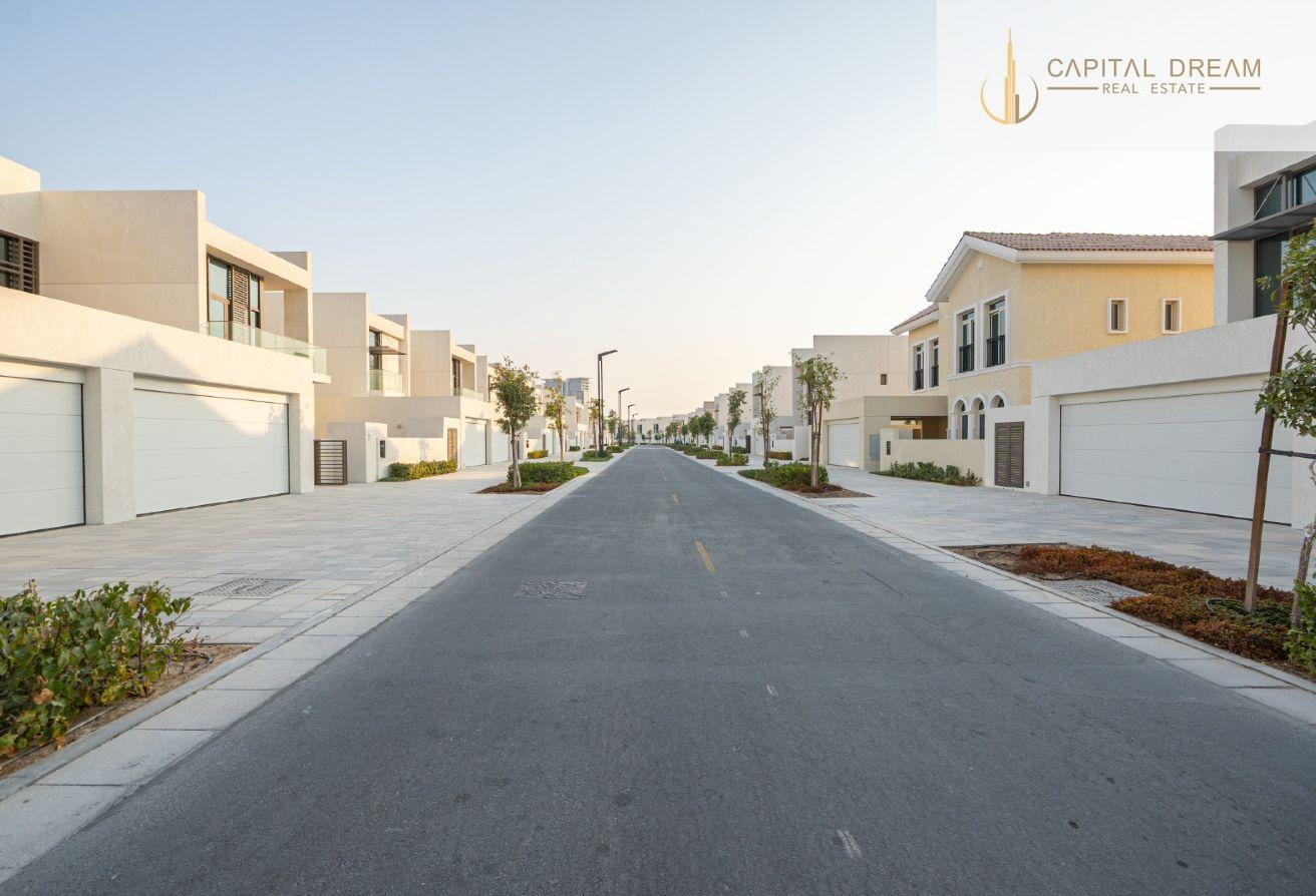 FULLY UPGRADED | BRAND NEW | SKYLINE VIEW photo 9