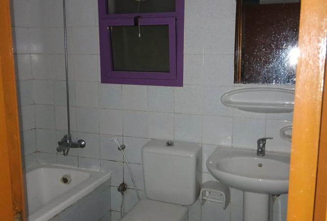 63643262 - Property Image 3