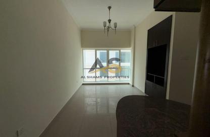 Apartment - Studio - 1 Bathroom for rent in Al Waleed BA 03 - Al Barsha 1 - Al Barsha - Dubai Apartment - Studio - 1 Bathroom for rent in Al Waleed BA 03 - Al Barsha 1 - Al Barsha - Dubai