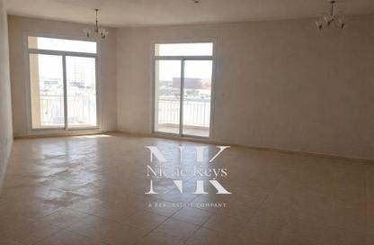 Apartment - 2 Bedrooms - 3 Bathrooms for sale in Mazaya 10B - Queue Point - Liwan - Dubai Land - Dubai