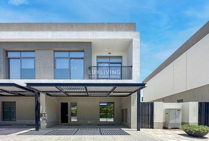 103677684 - Property Image 2