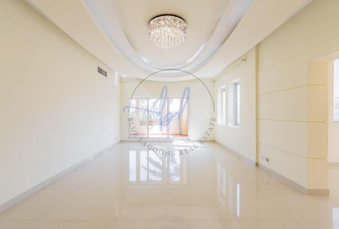 107281815 - Property Image 2