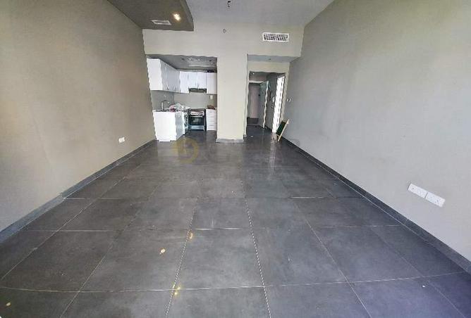 84081012 - Property Main Image