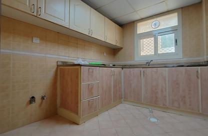 Apartment - 2 Bedrooms - 2 Bathrooms for rent in Al Gulayaa - Sharjah