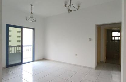 Apartment - 2 Bedrooms - 2 Bathrooms for rent in Al Gulayaa - Sharjah