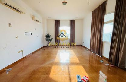 Villa - 4 - 4 for rent in Al Markhaniya - Al Ain