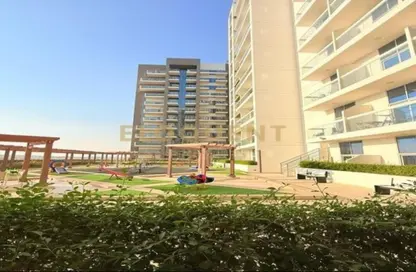 Apartment - 1 Bathroom for rent in Azizi Star - Al Furjan - Dubai